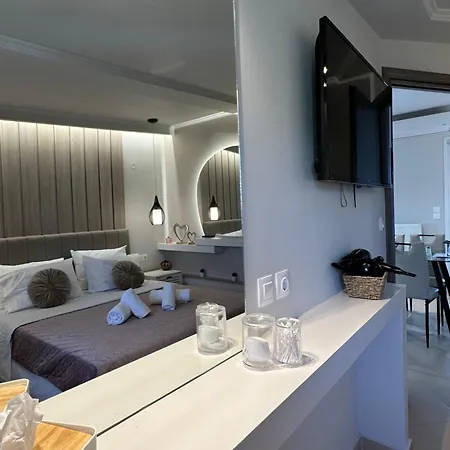 Luxury With Jacuzzi Apartament Epanomi