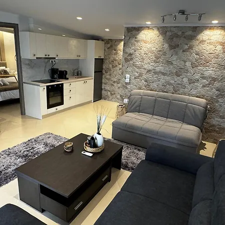 Apartment Luxury With Jacuzzi
