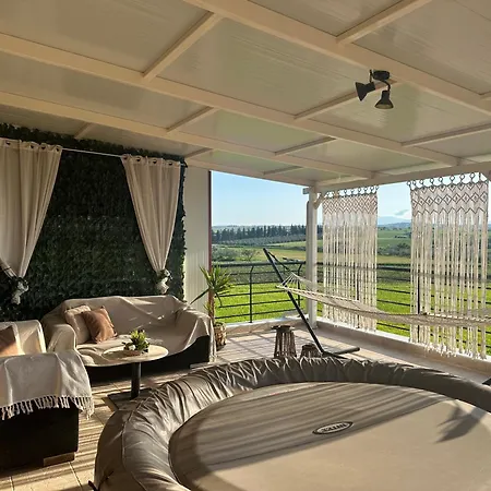 Luxury With Jacuzzi Lejlighed Epanomi