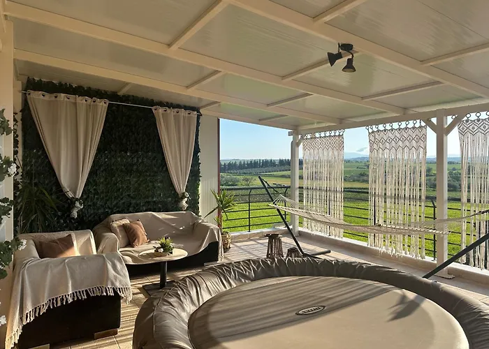 Luxury With Jacuzzi 公寓 埃帕诺米