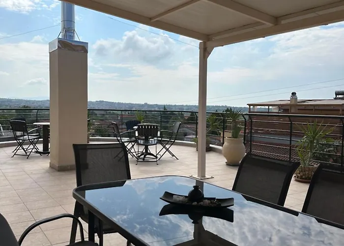 Luxury With Jacuzzi 埃帕诺米